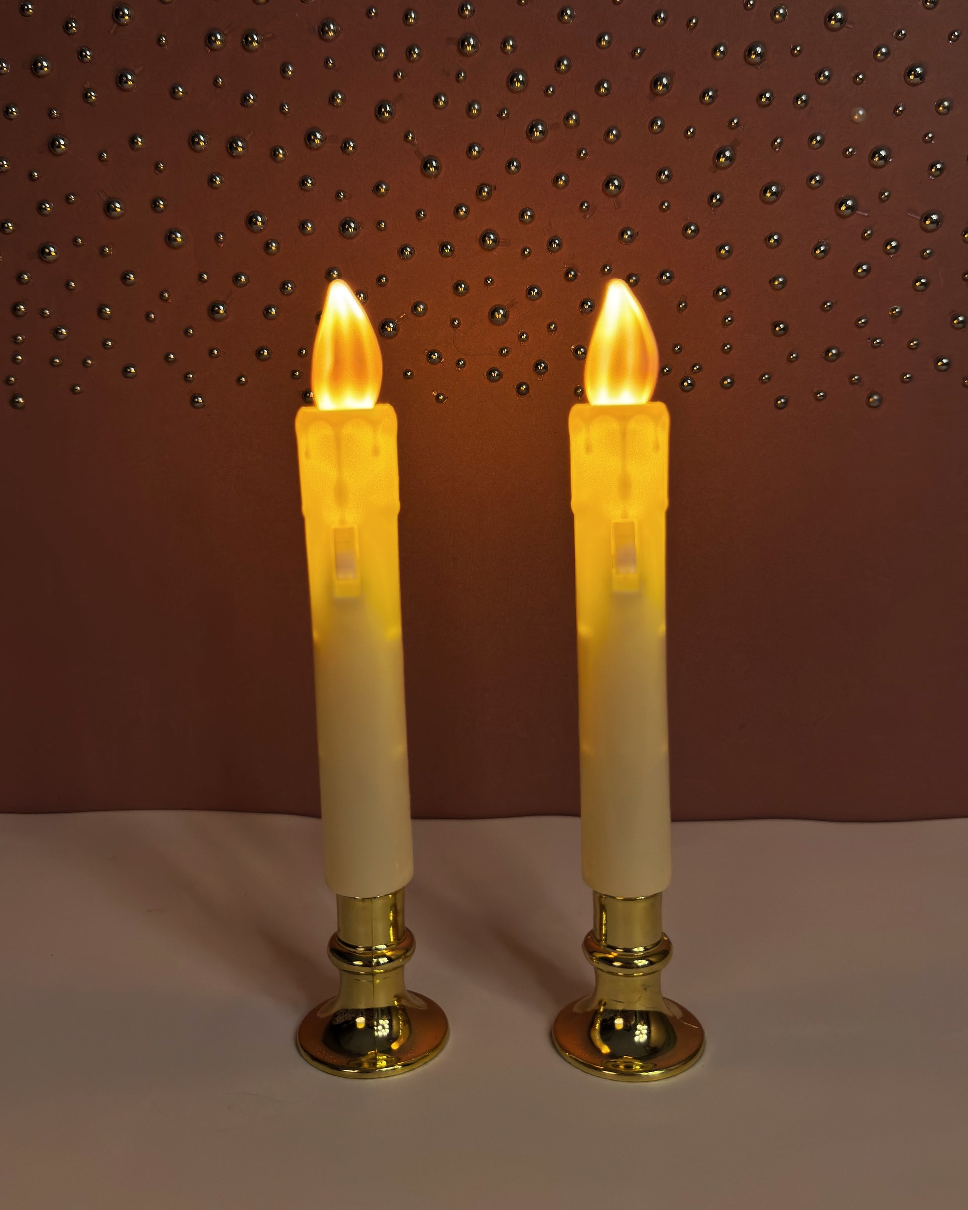 Illuminating Candle Stick Pair – Perfect for Dinner Lighting