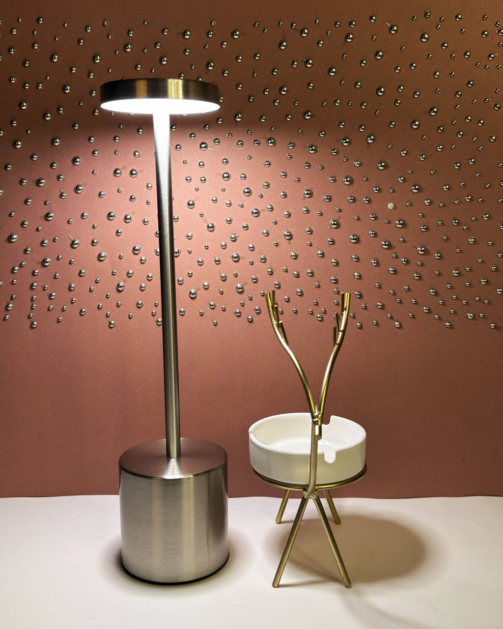 Rustic Charm Duo – Deer Ashtray & Long Sleek Disk Lamp - Bundle 5