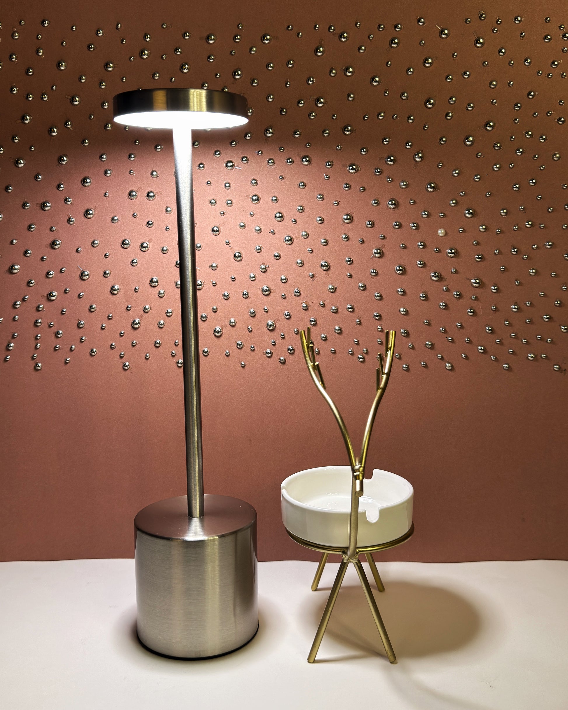 Rustic Charm Duo – Deer Ashtray & Long Sleek Disk Lamp - Bundle 5